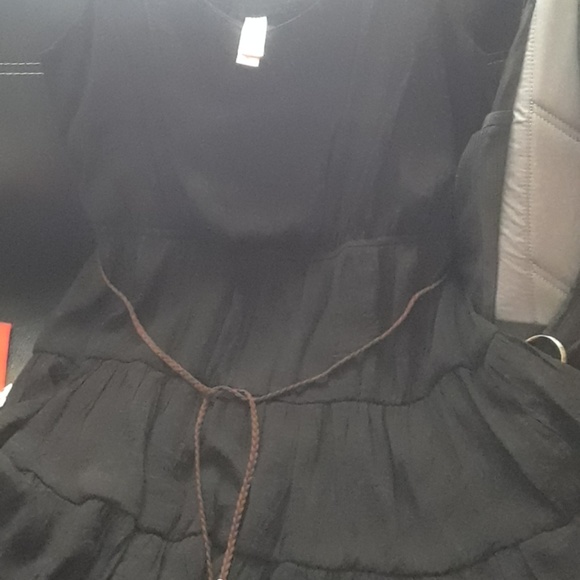 No Boundaries Spaghetti Stap Shell - Picture 6 of 6